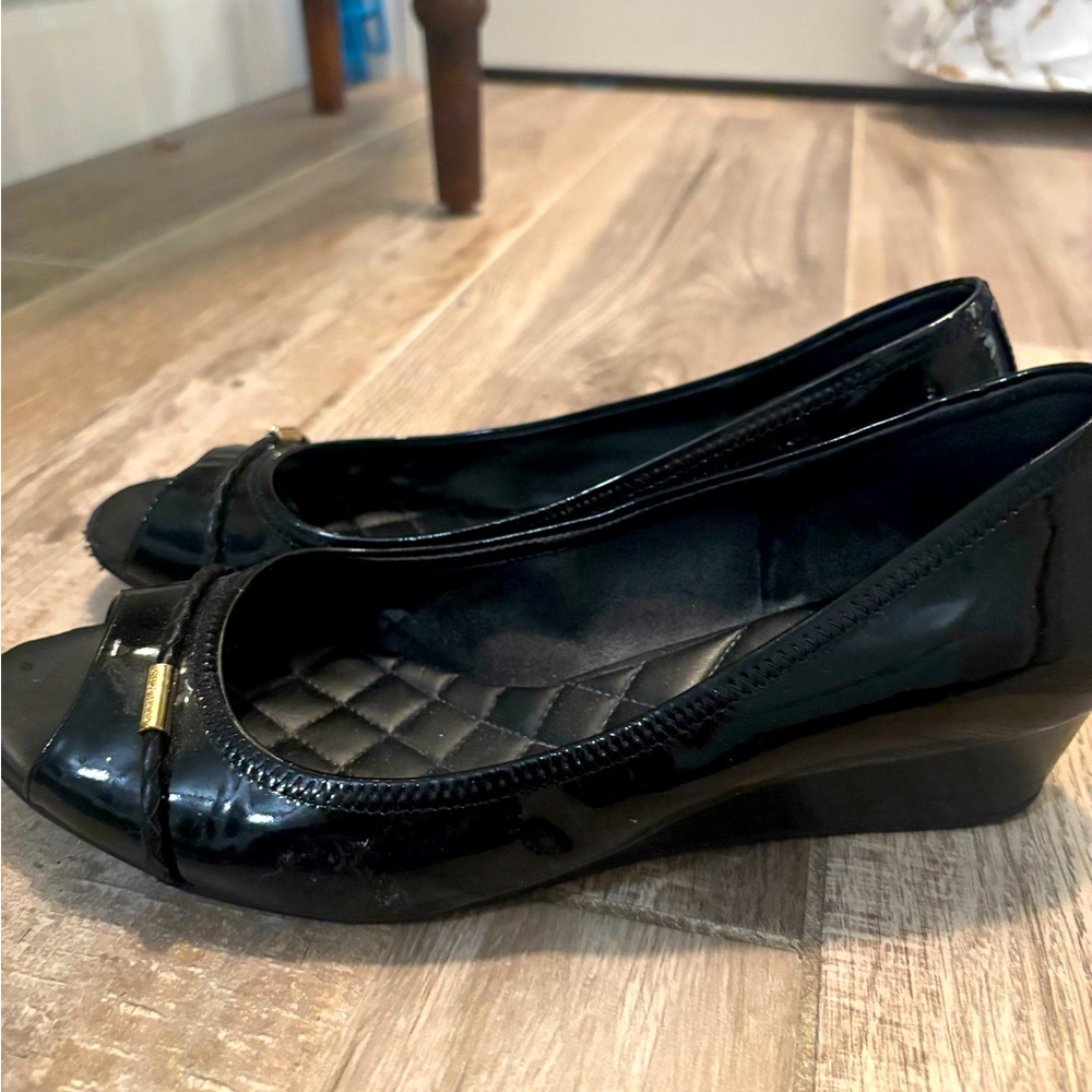 Cole Haan black shoes size 8